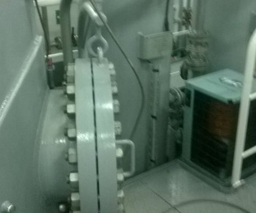 Kết nối cầu khung thép – chịu lực và chống rung động tốt.