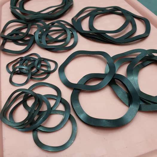 vòng đệm vênh sóng