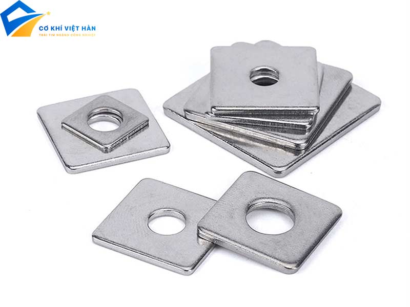 Long đen vuông inox là gì?