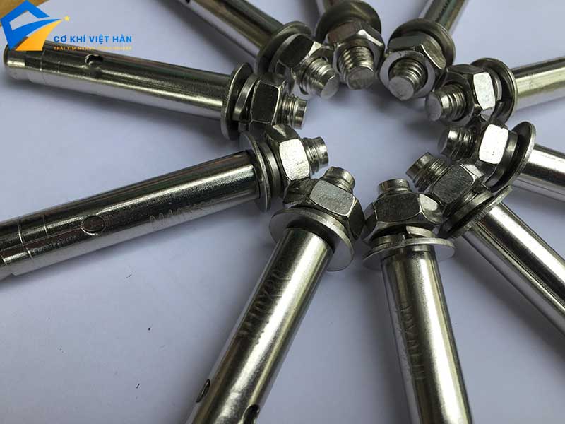 Vít nở inox là gì