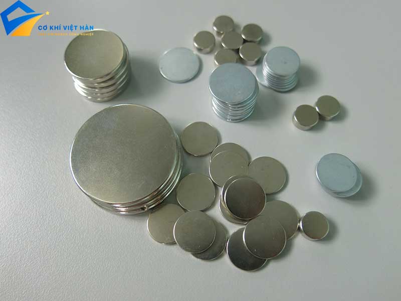 Bu lông inox, vít inox, tắc kê nở inox, chất lượng cao