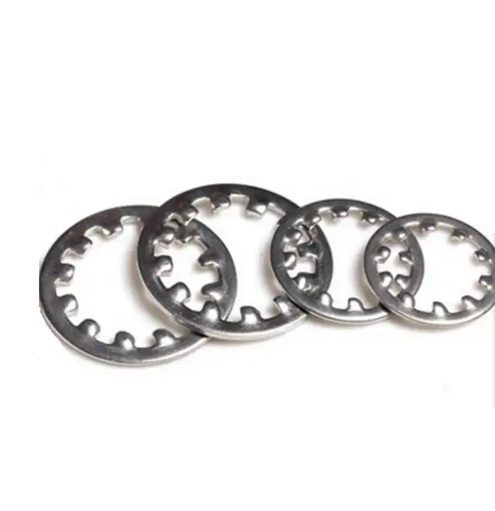 Long đen răng cưa trong