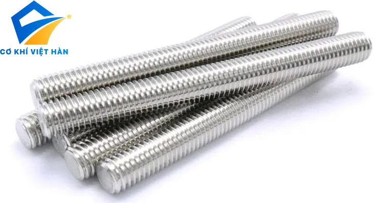 Thanh ren inox 316 sử dụng trong công trình cảng biển