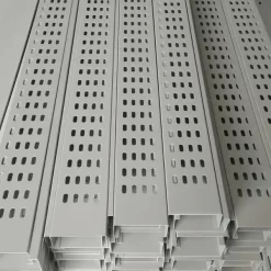 Khay Cáp Điện (Máng Đột Lỗ)