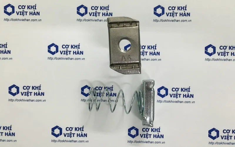 Êcu Lò Xo Inox (Đai Ốc Lò Xo)